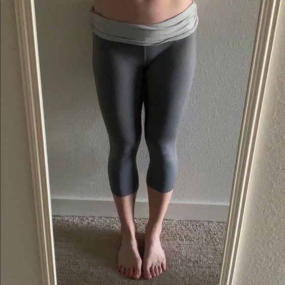 Albion Fit Grey Leggings - Picture 4 of 6
